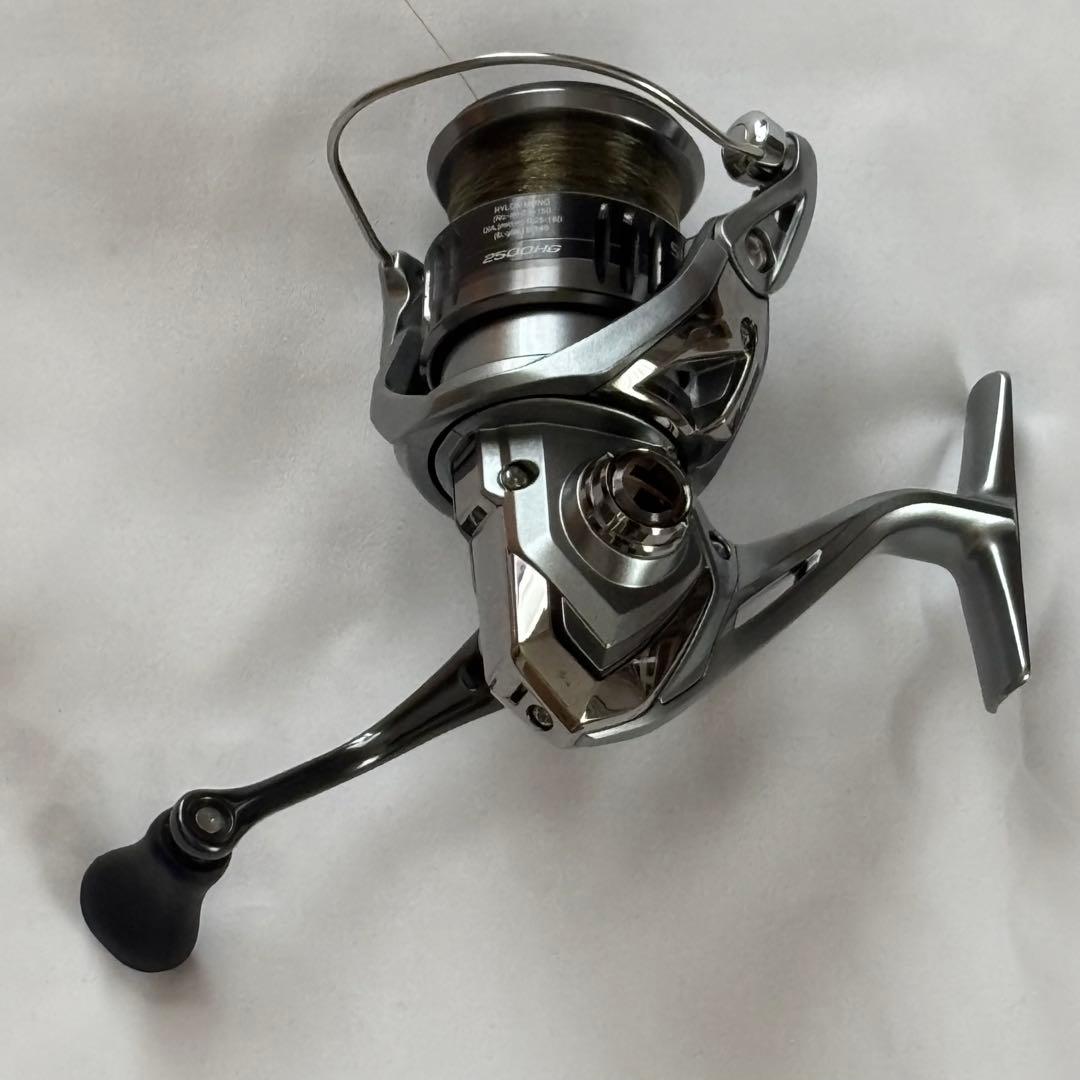 シマノ21ナスキー2500HG 箱付き