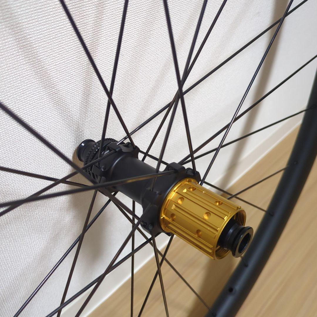 おまけ付き 未使用品 カーボンホイール ディスク 35mm チューブレス対応