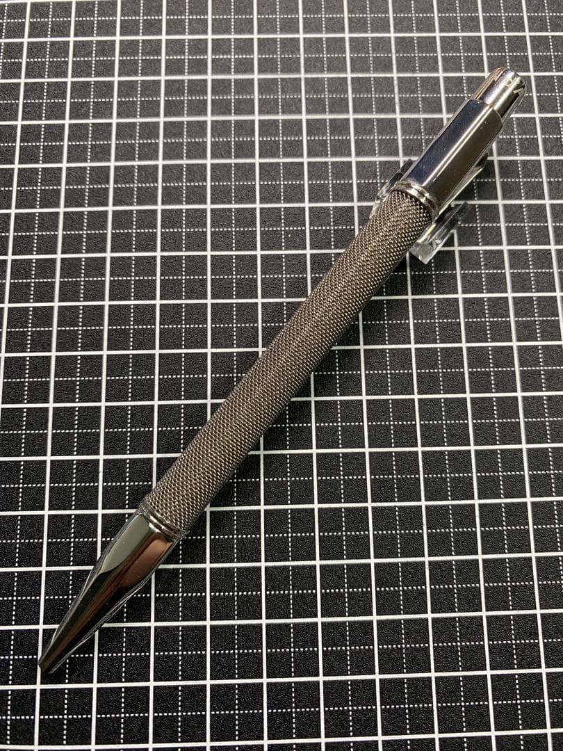 CARAN D'ACHE バリアスコレクション　アイバンホー　ボールペン