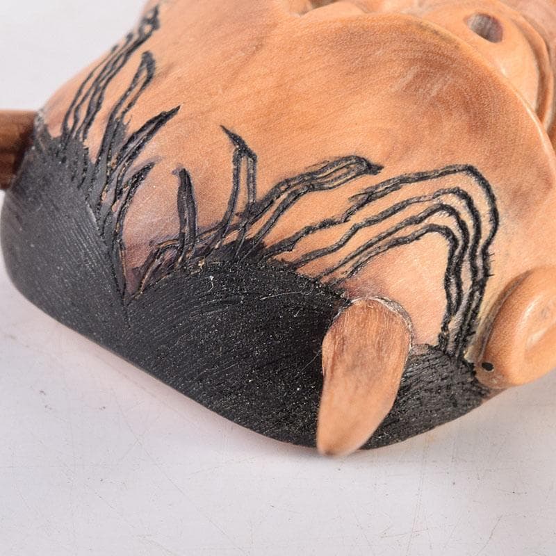 時代提げ物　木彫　面根付　能面　お面　般若面　C　7926