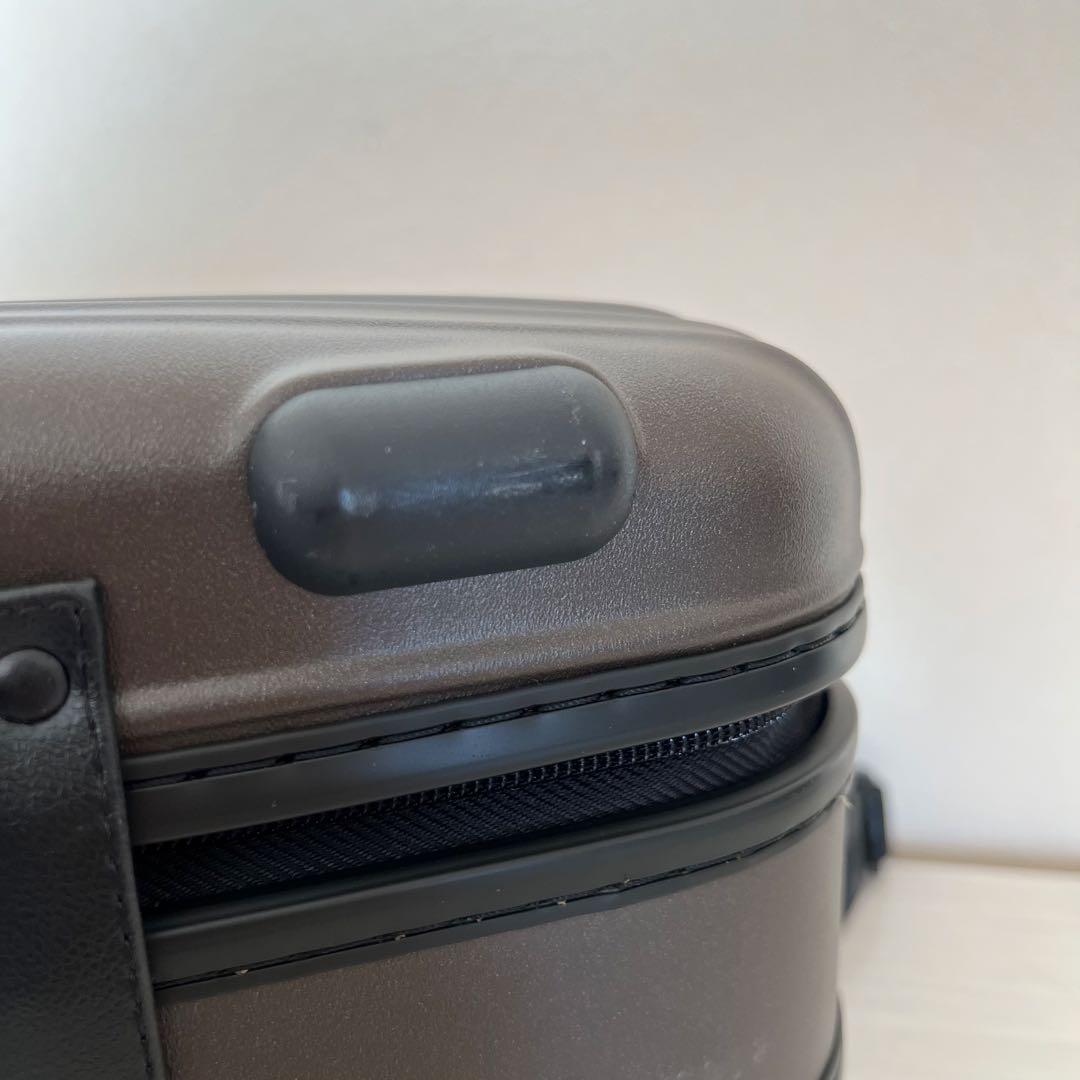 年末大幅SALE RIMOWA ビューティーケース 13L マットブラウン