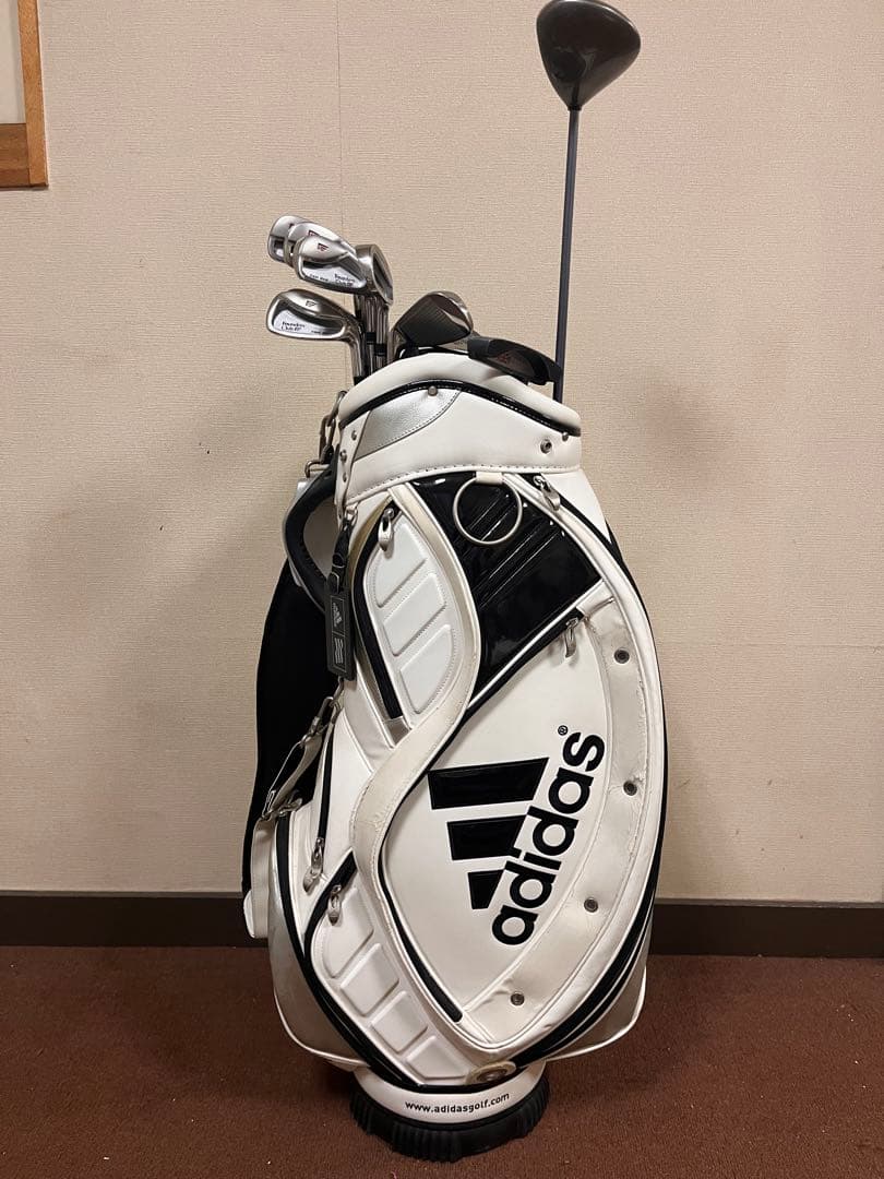 『アディダス』ゴルフバック&クラブ11本セット
