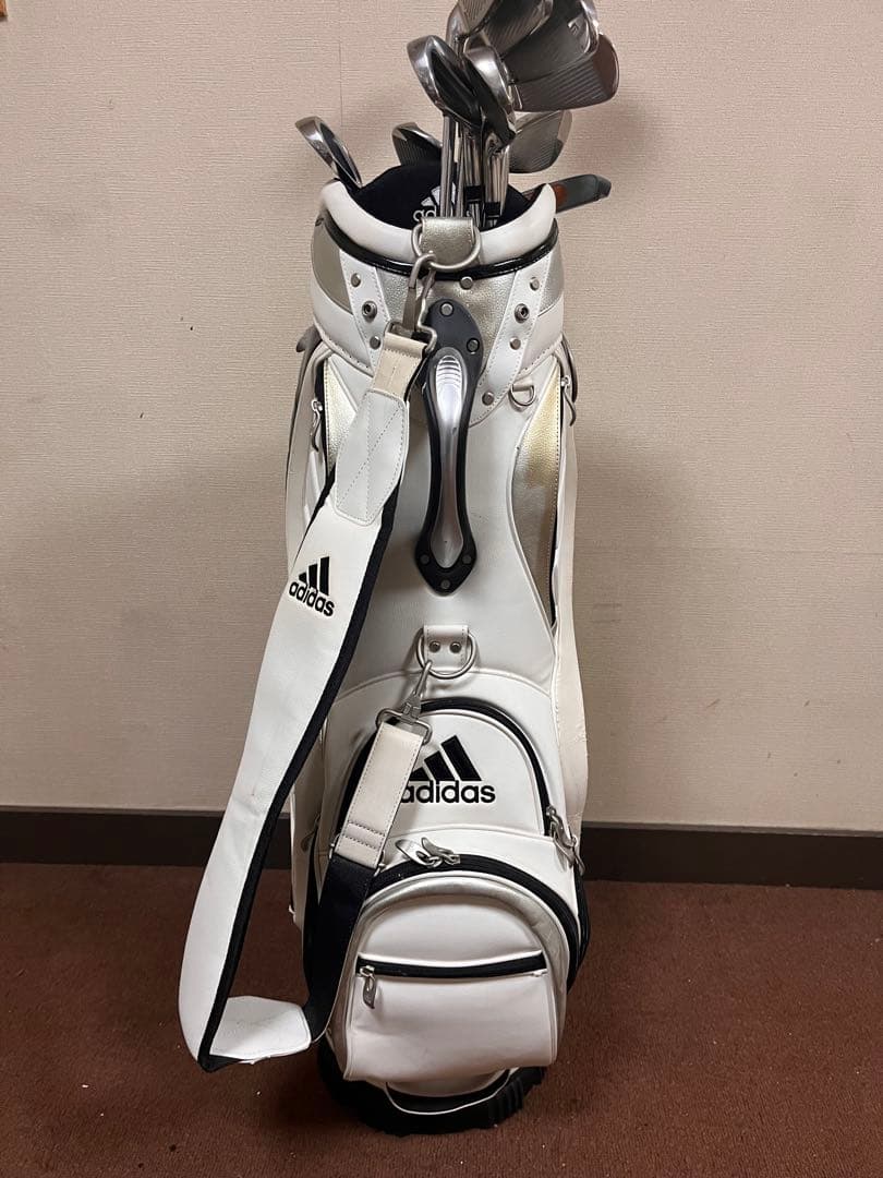 『アディダス』ゴルフバック&クラブ11本セット