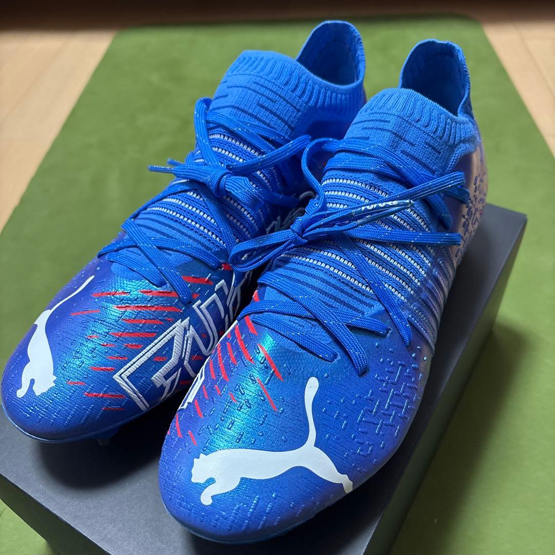 【新品未使用】PUMA フューチャー Z 28cm SG 取り替え式 天然芝用