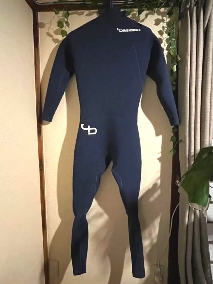 ★新品★ ウェットスーツ フルスーツ ３ミリ　4Dimensions