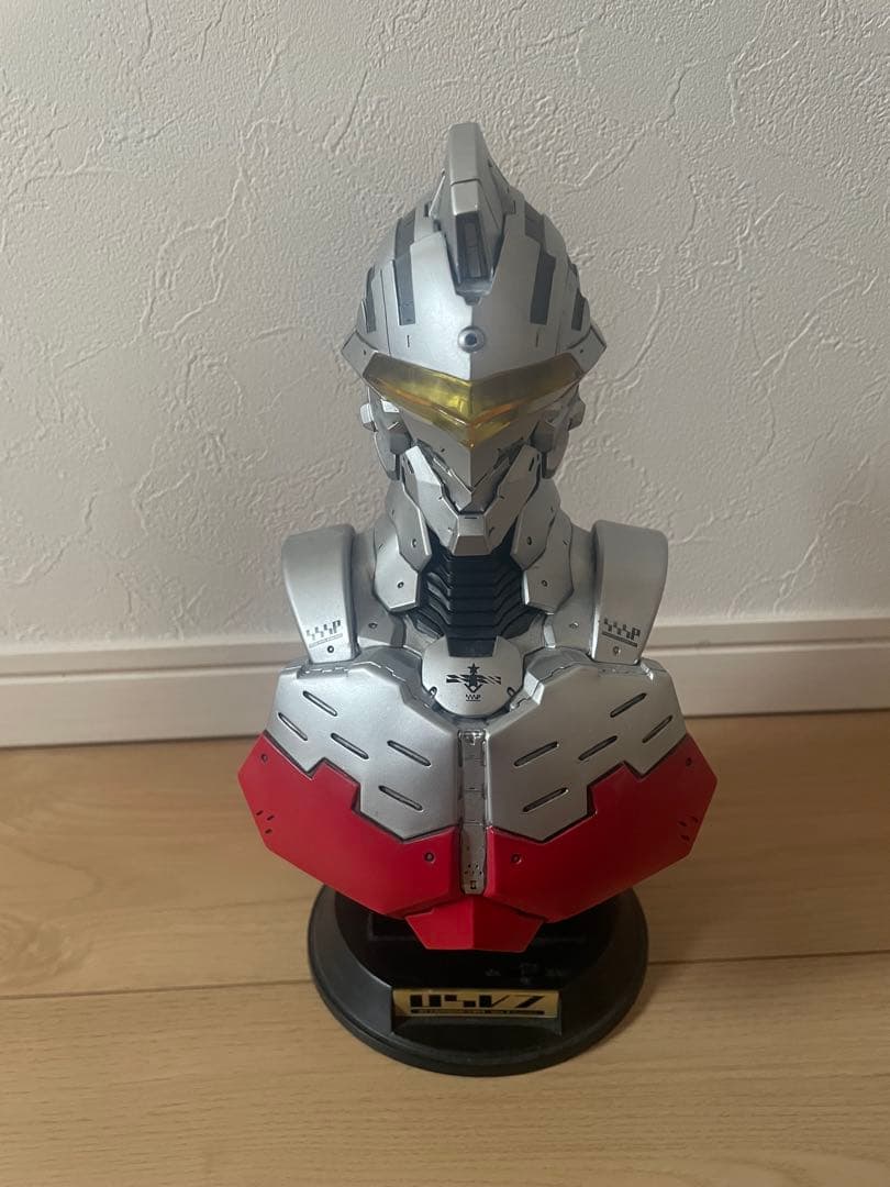 ULTRAMAN SUIT Ver.7.2 バストアップフィギュア