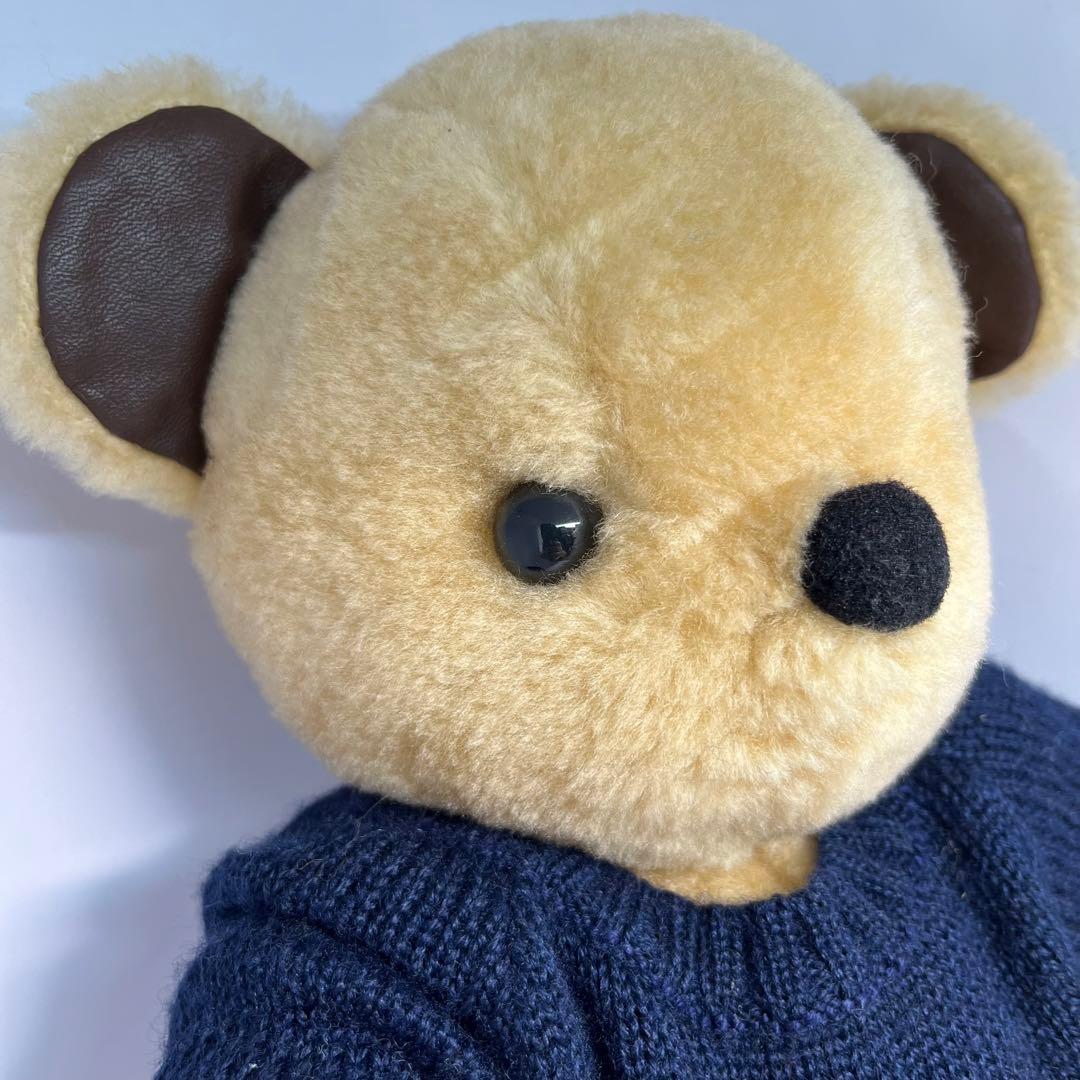 【希少・タグ付き】ファミリア　ファミちゃん　セーター　ぬいぐるみ