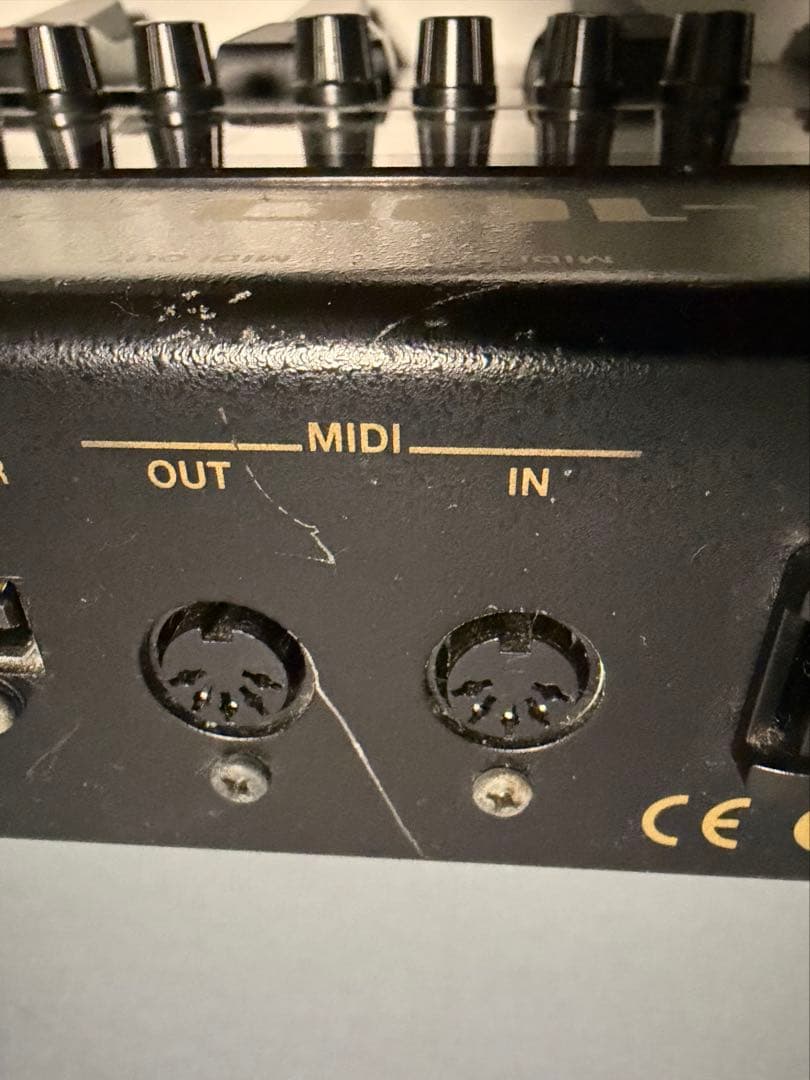 BOSS GT100 マルチエフェクター