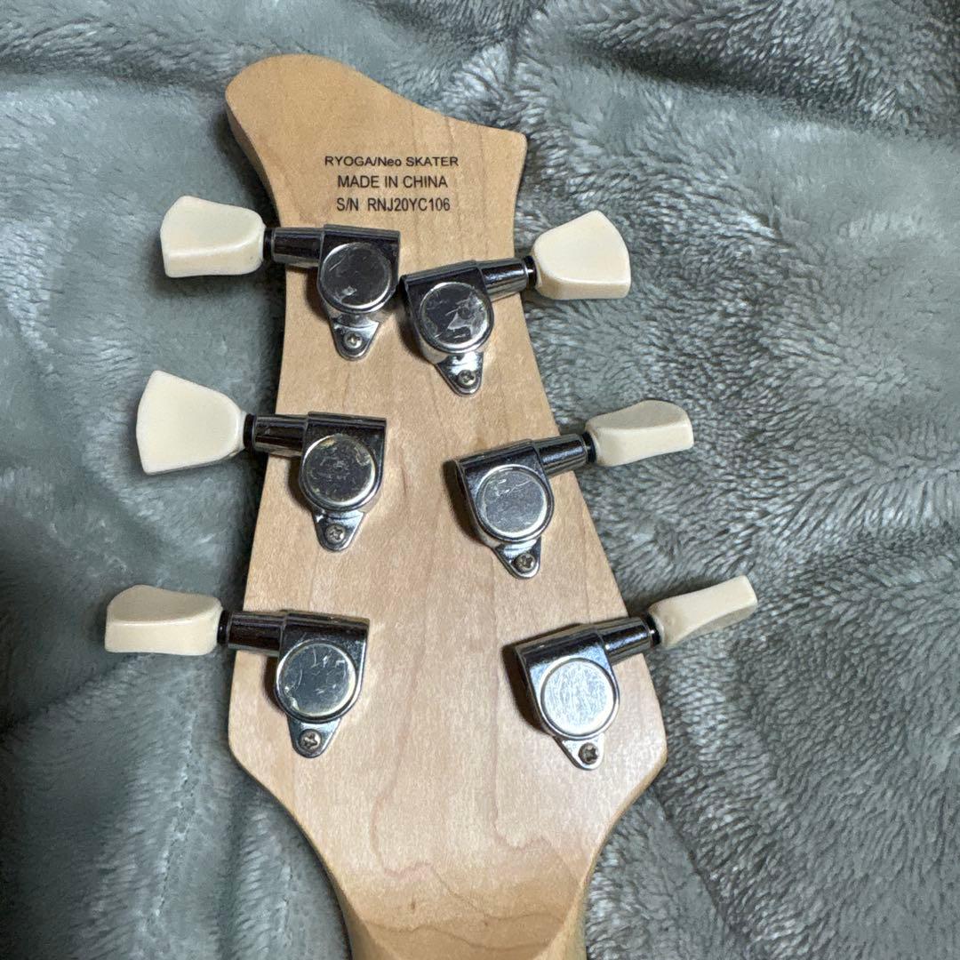 エレキギターRyogaNEO