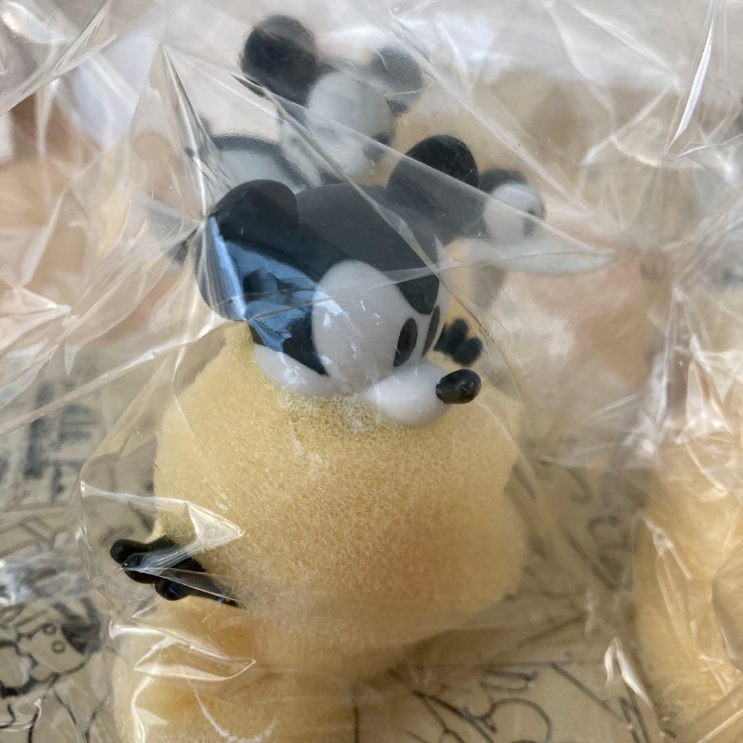 【未使用】ミッキー モデルシートフィギュアシーン限定モデル／陶器製／箱付き