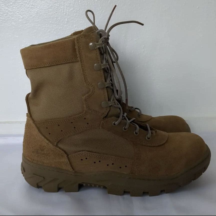 米軍　Thorogood ミリタリーブーツ　未使用　②