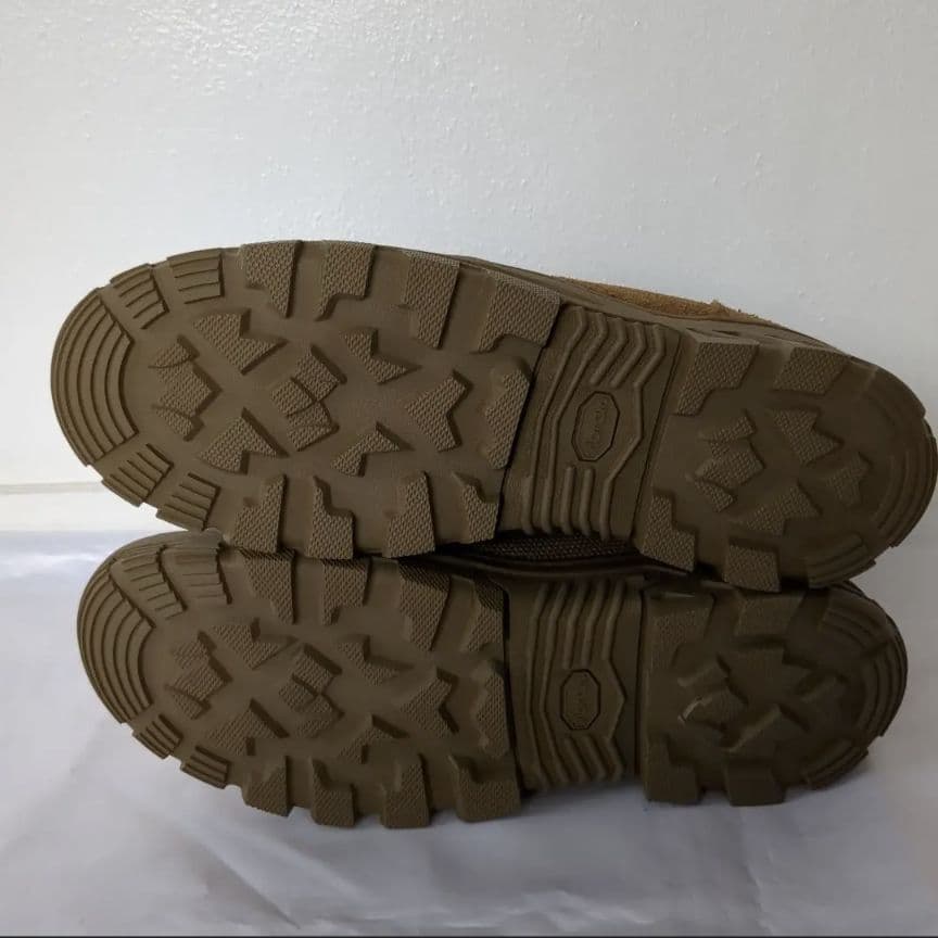 米軍　Thorogood ミリタリーブーツ　未使用　②