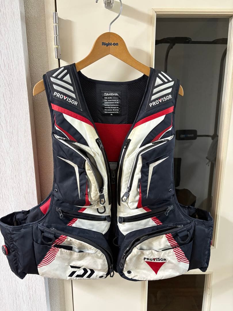 ダイワ PROVISOR フローティングジャケット ライフジャケット XL