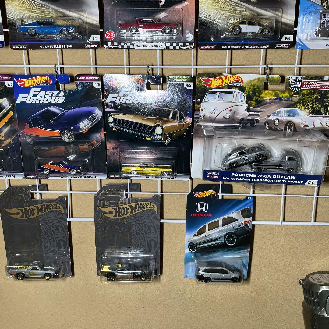 ホットウィル、トミカセット