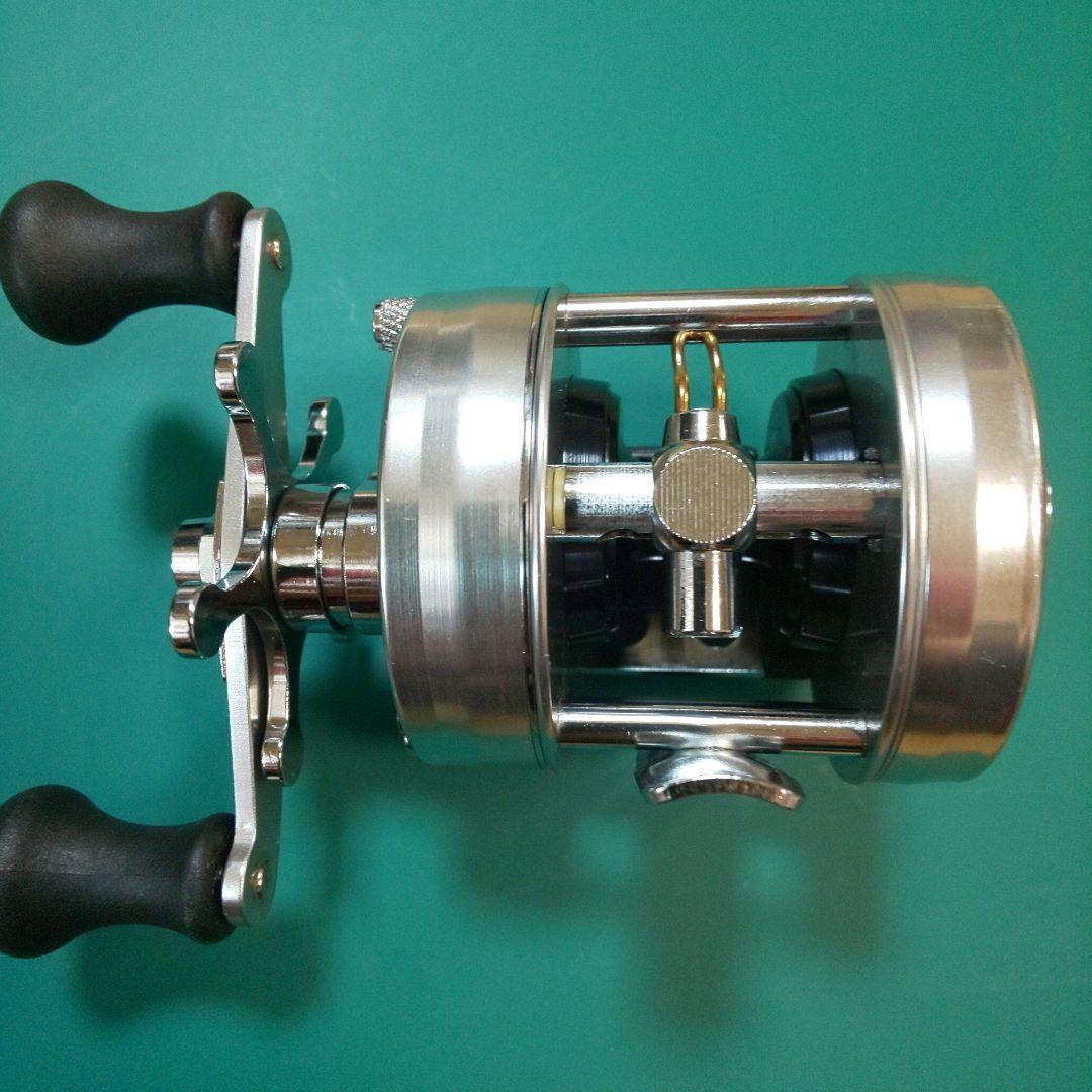 ABU アブ アンバサダー 1600C IAR 【美品・使用感少ない】