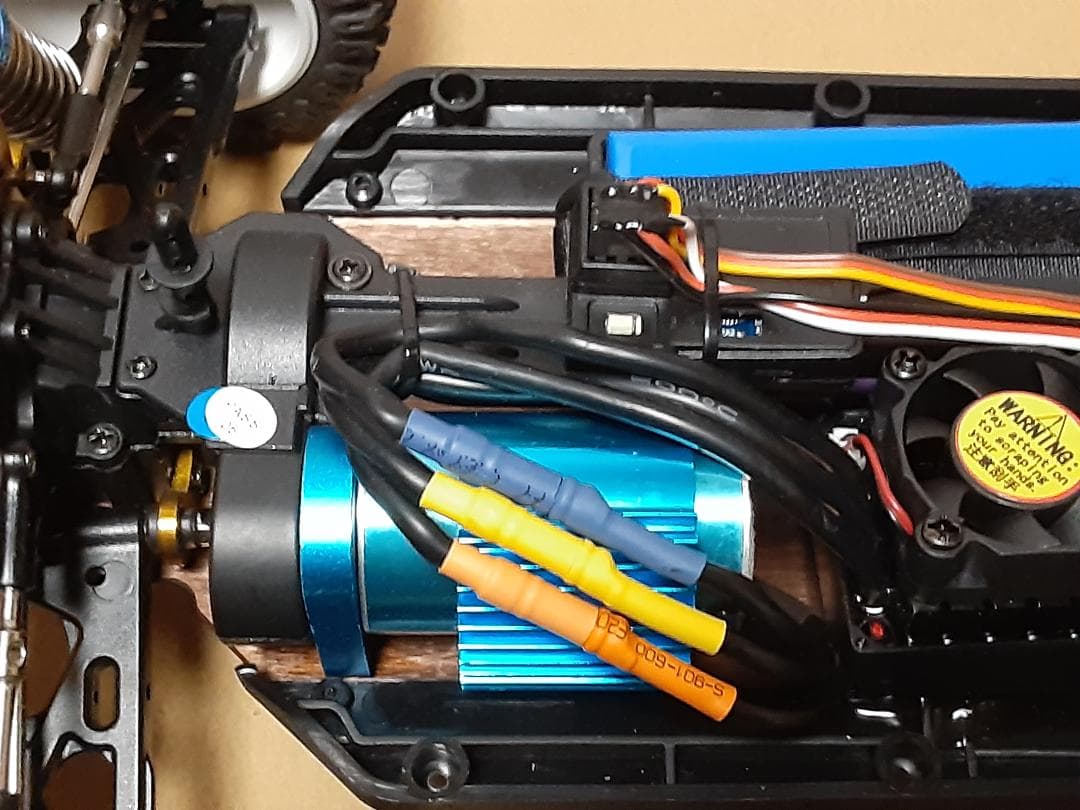 【ジャンク新品】WLtoys 124007 4WD ​​⑰＋予備バッテリー