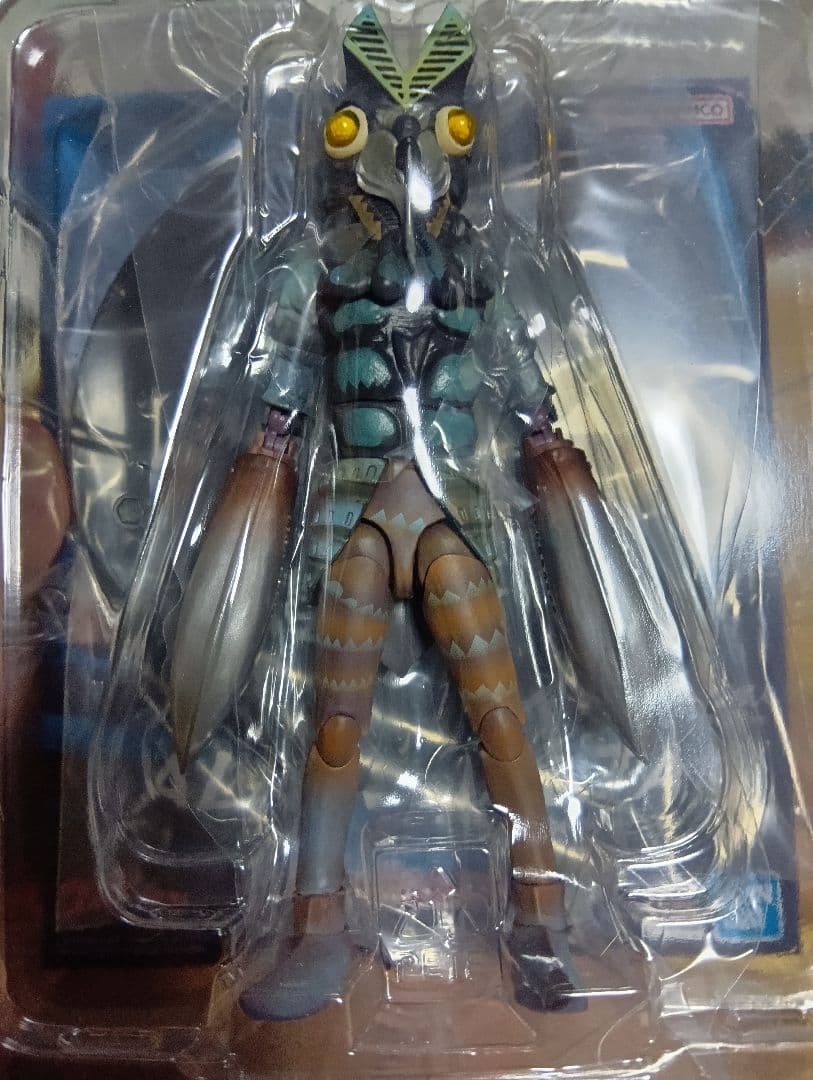 フィギュアーツ　バルタン星人（侵略者を撃てver）