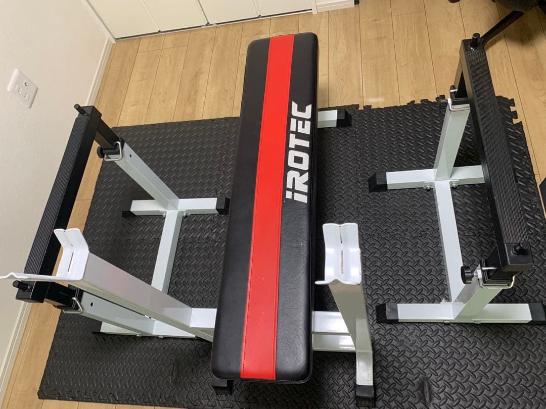 【引取り限定】iROTEC トレーニングベンチ 黒/赤+懸垂器