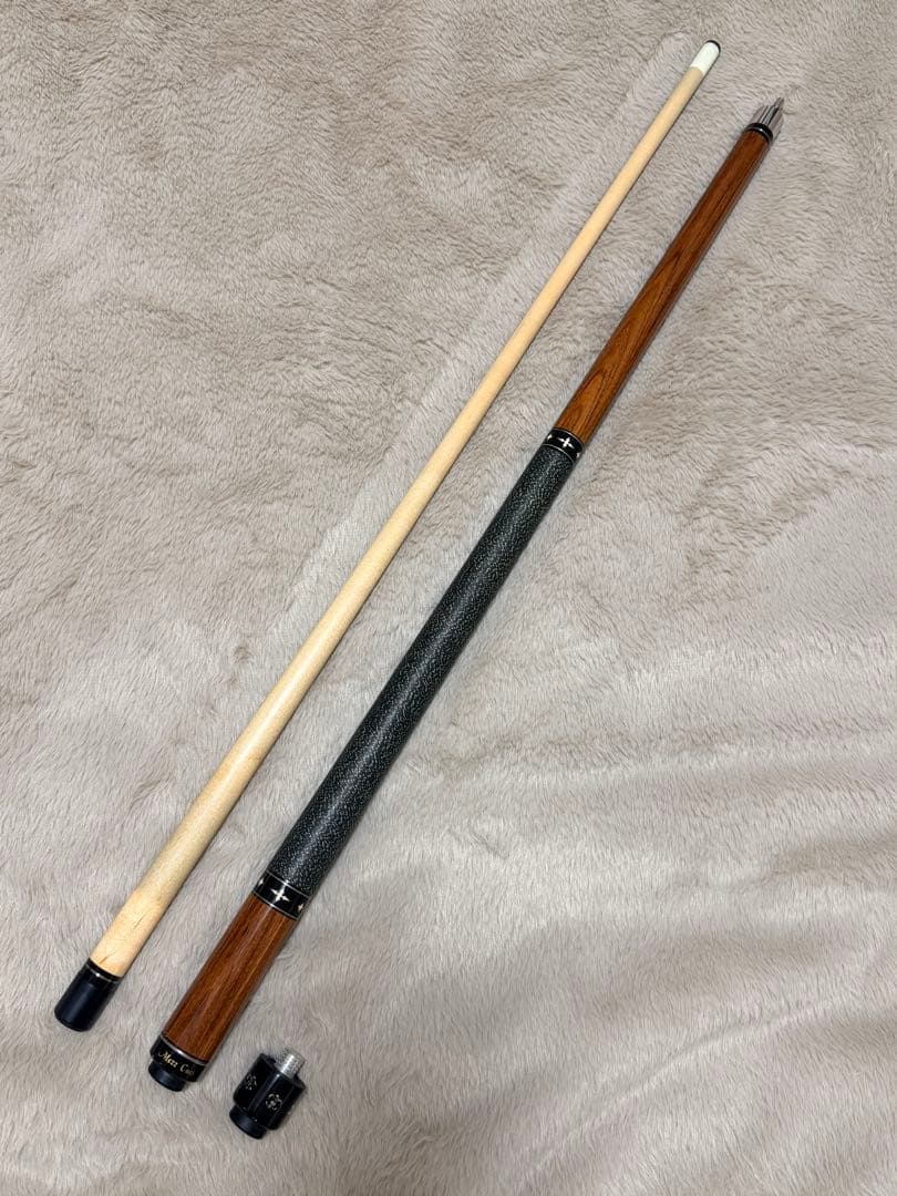 ビリヤードキューMezz cue メッジキュー