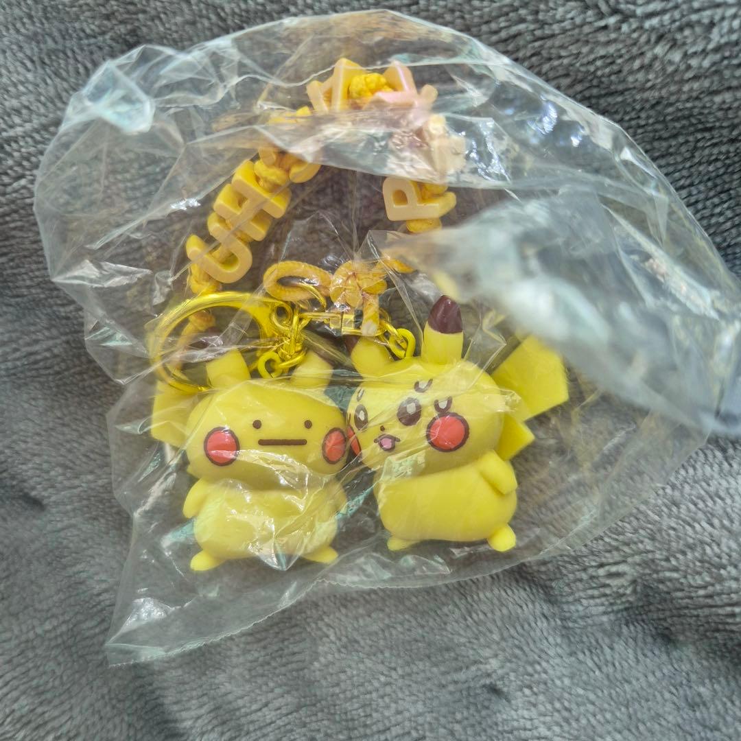 【韓国限定】ポケモン メタモン ピカチュウ ランダムキーホルダー ポップアップ