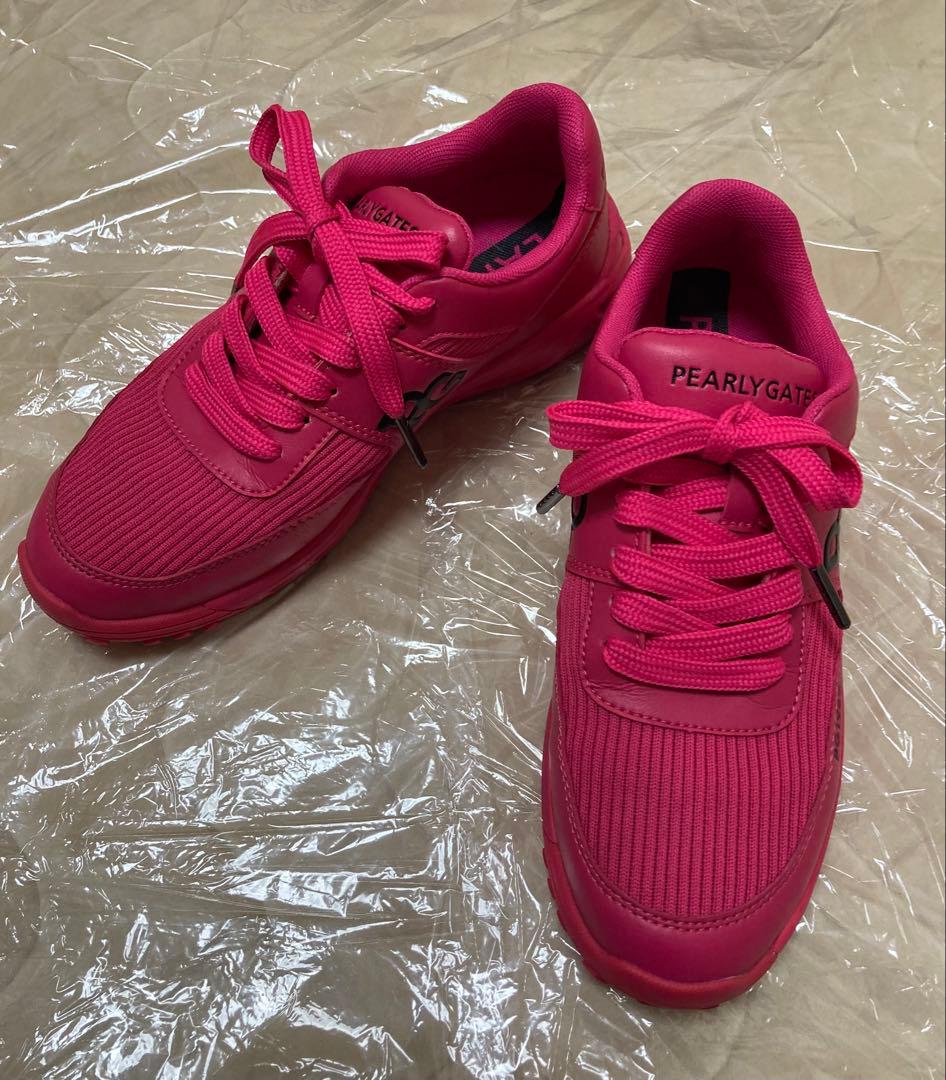 美品　パーリーゲイツ　ゴルフシューズ　レディース23センチ　スパイクレス　ピンク