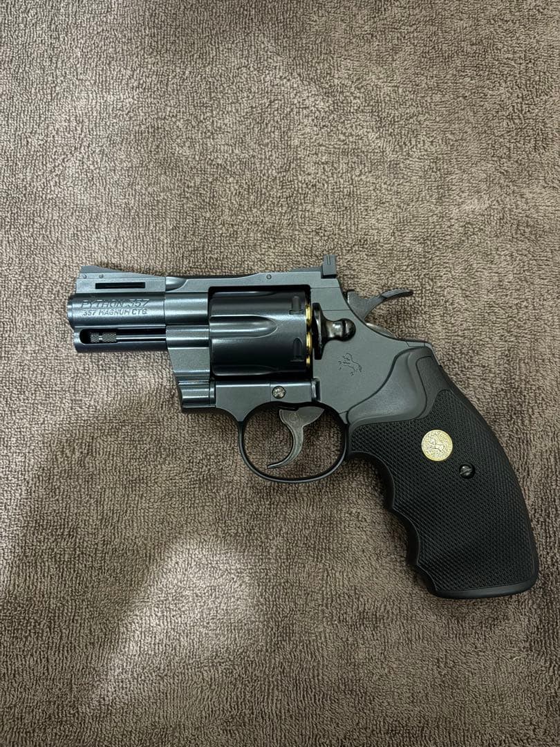 東京マルイ コルトパイソン 357マグナム　2．5インチ ガスリボルバー