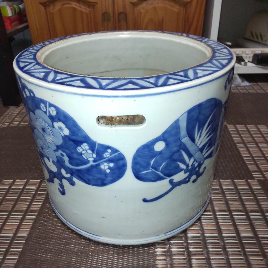 青い鳥と花模様の陶器 火鉢