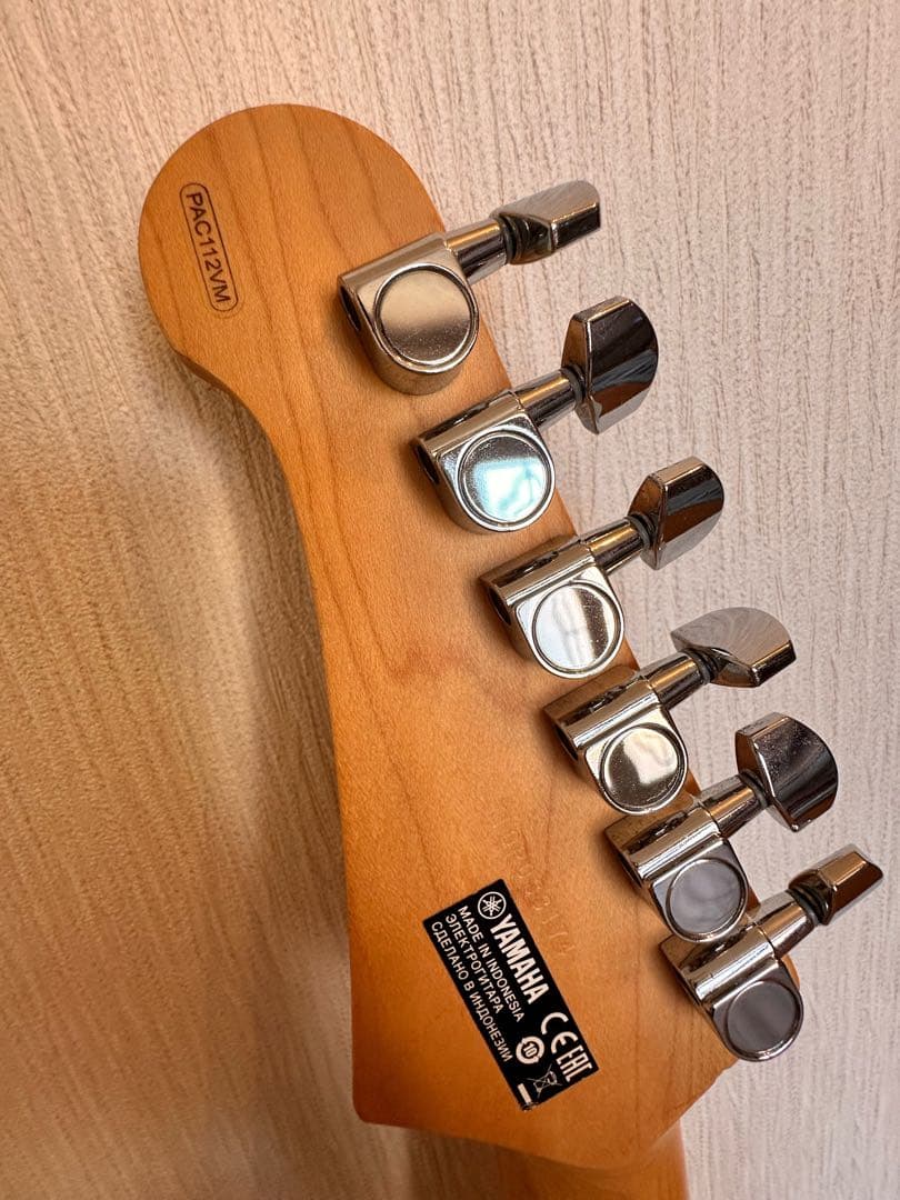 Yamaha PACIFICA ホワイト エレキギター　PAC112VM