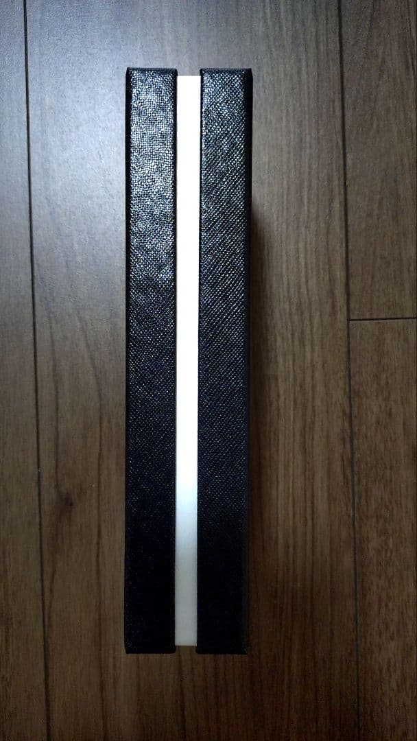 MONTBLANC モンブラ レザーペンケース 1本用　ブラック 114700