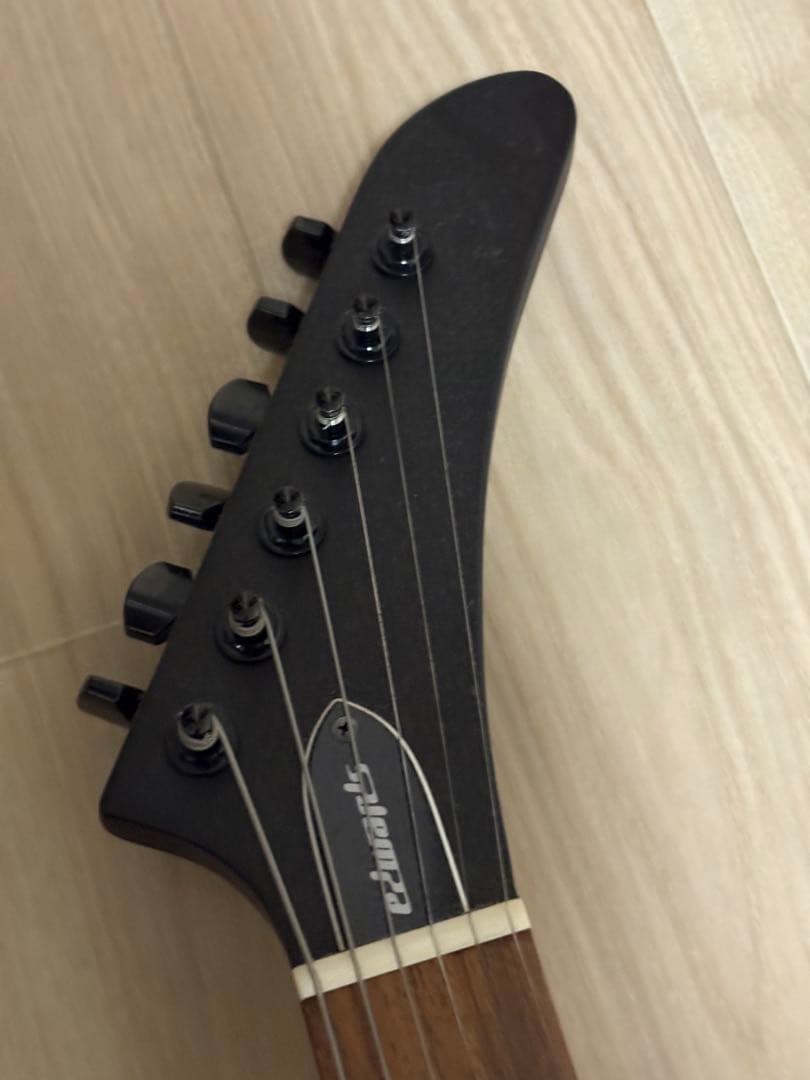 餅*ボ様 EDWARDS エクスプローラー 木の素材