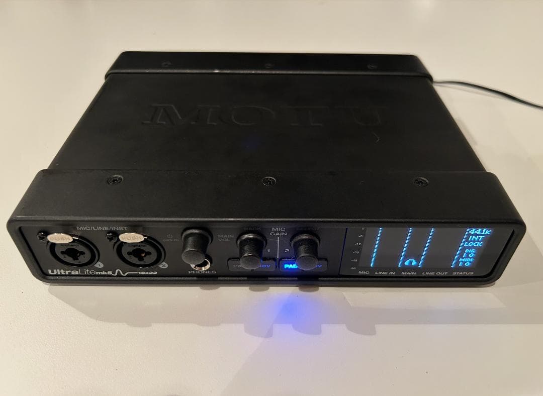 S*n様 MOTU UltraLite-mk5 オーディオインターフェイス