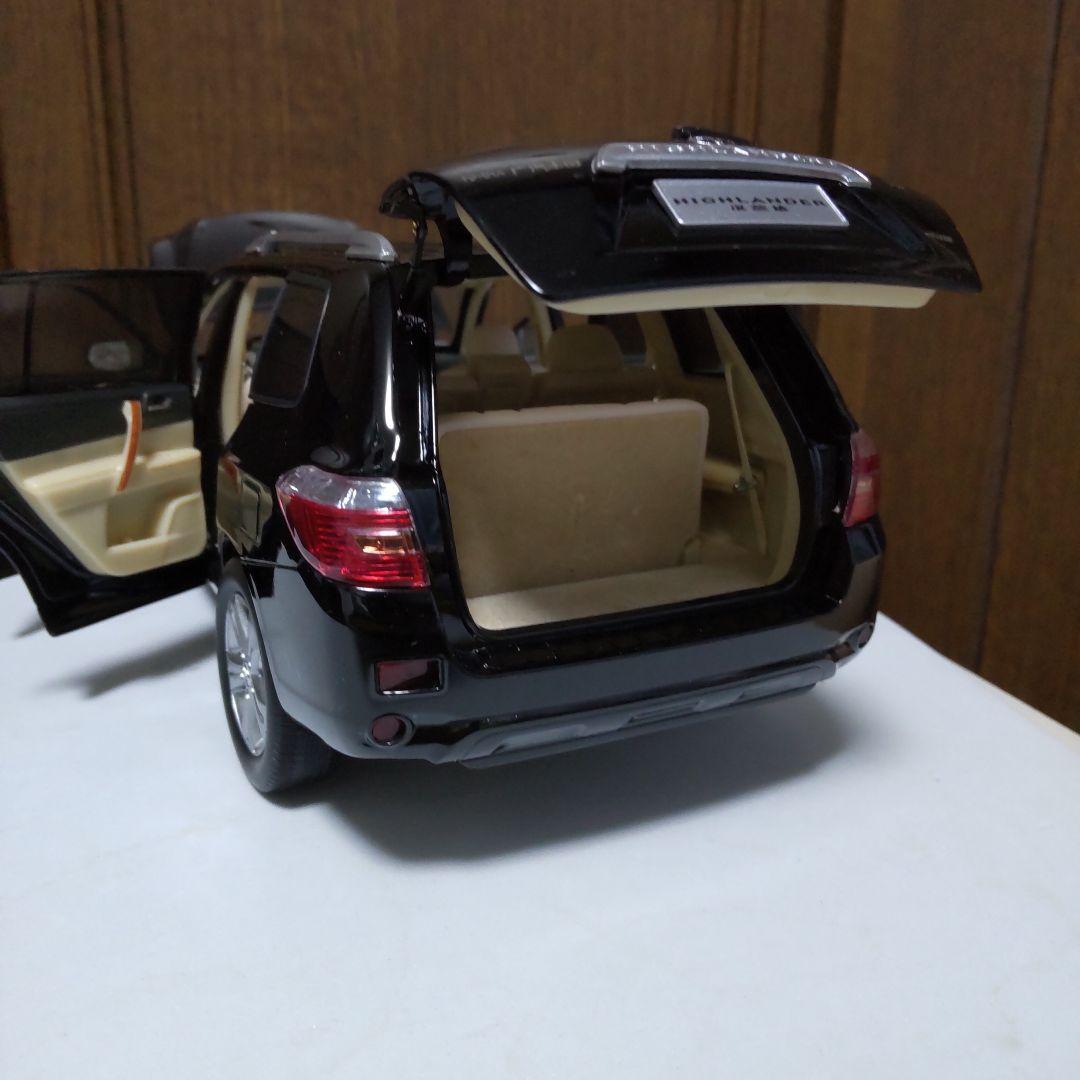 トヨタ ハイランダー ヴァンガード ブラック 1/18 中国トヨタ