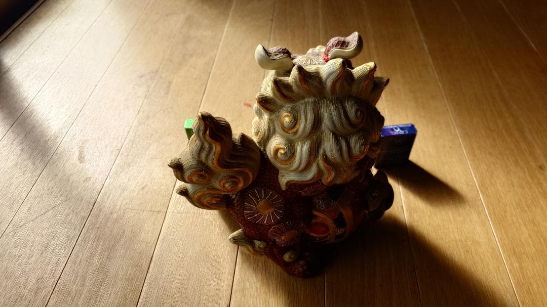 【縁起物】陶器製 唐獅子 九谷焼 商売繁盛 置き物