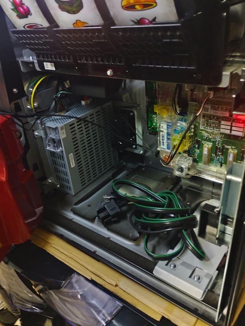 激安直接引取可能！BIOHAZARD VENDETTA！バイオハザードスマスロ！