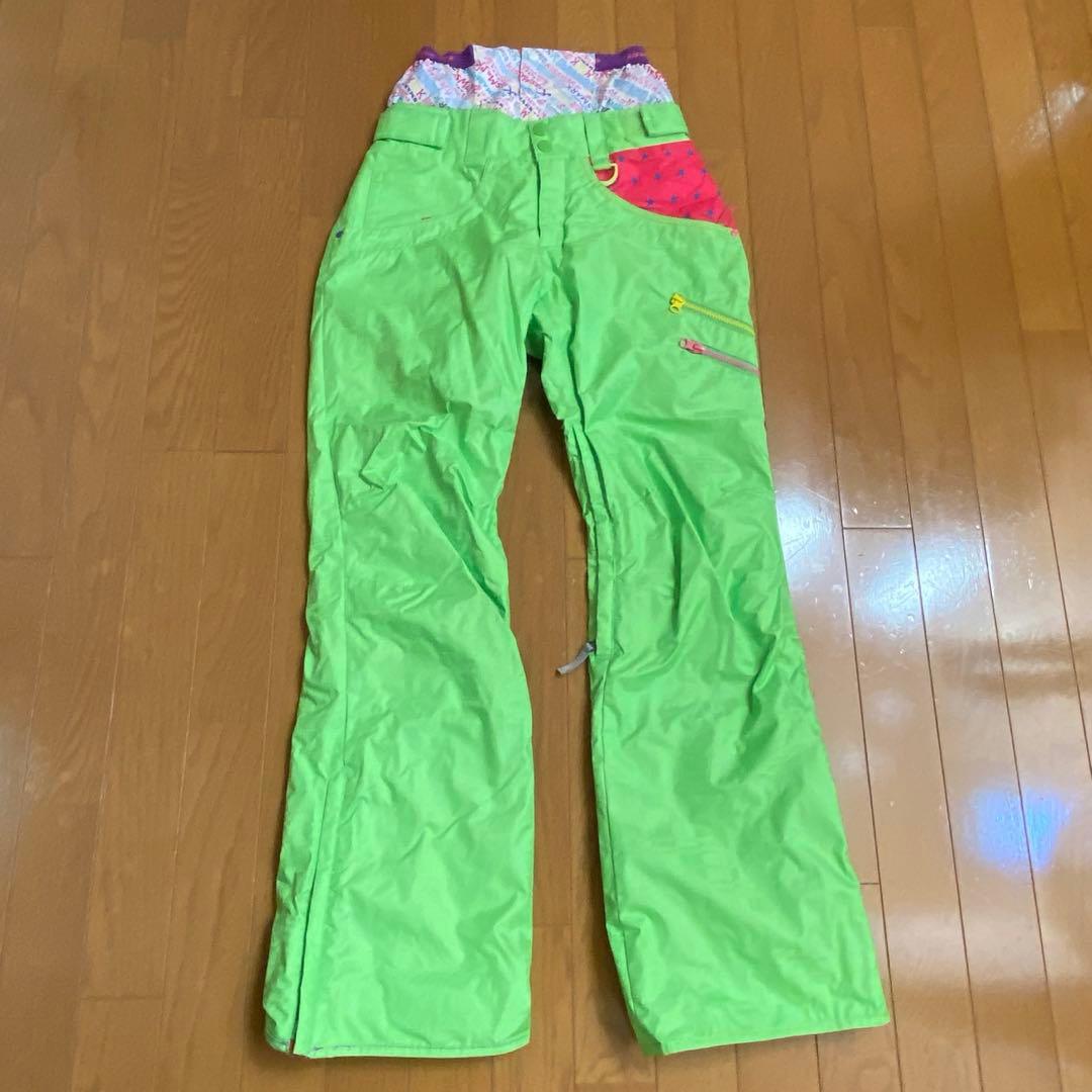 美品　Kissmark キスマーク　スキー　スノーボード　ウェア　Ｍ