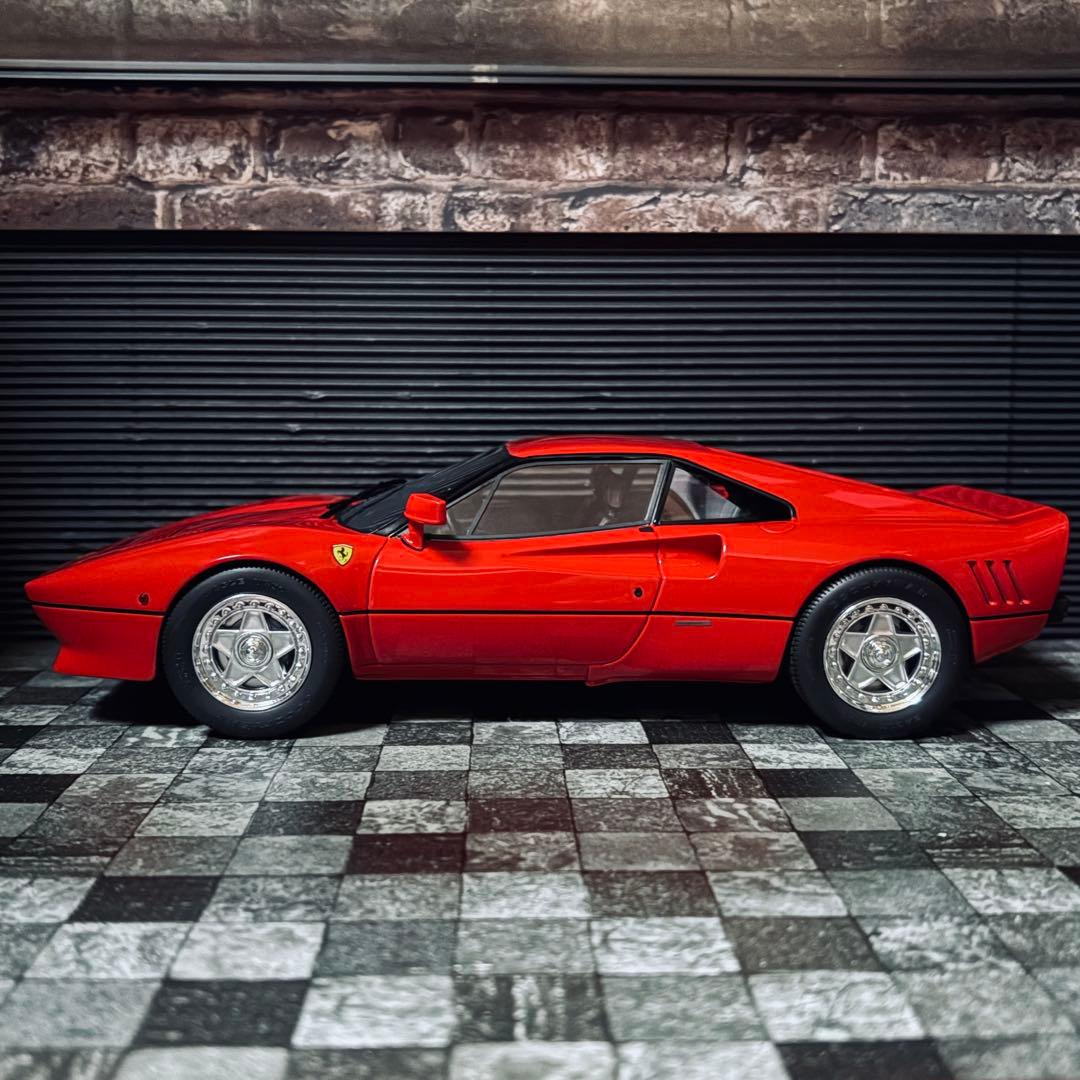 カスタム品 1/18 TOPMARQUES フェラーリ 288GTO