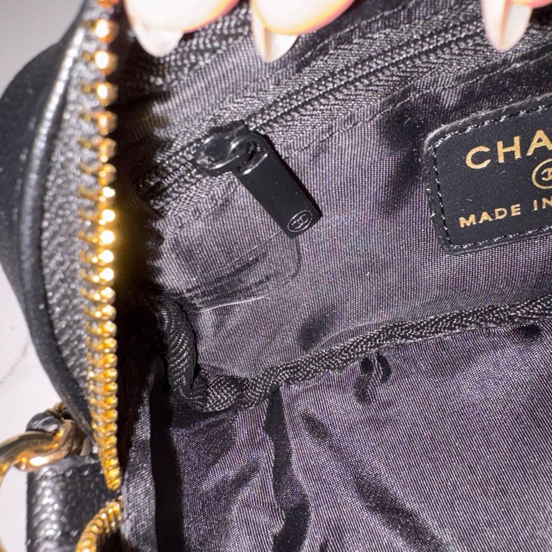 CHANEL ノベルティ ショルダーバッグ チェーンポーチ チャーム付き