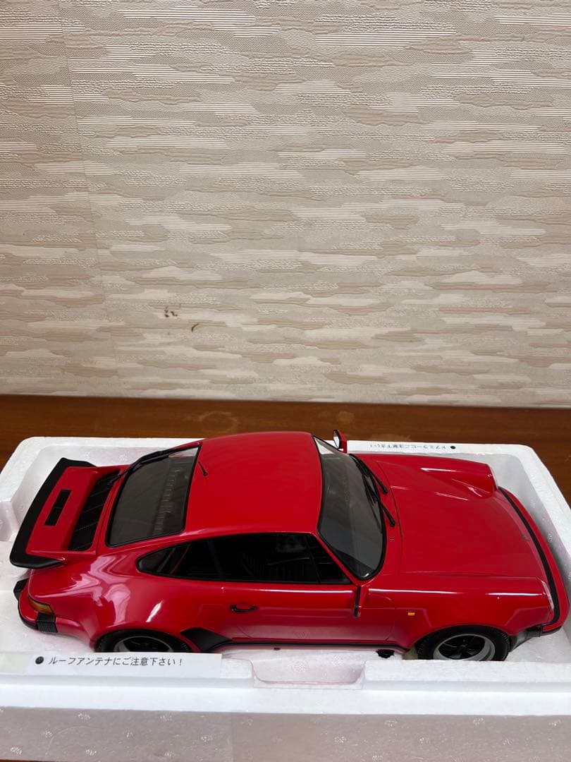 No403ミニカー1/12MINICHAMPS PORSCHE 911turbo