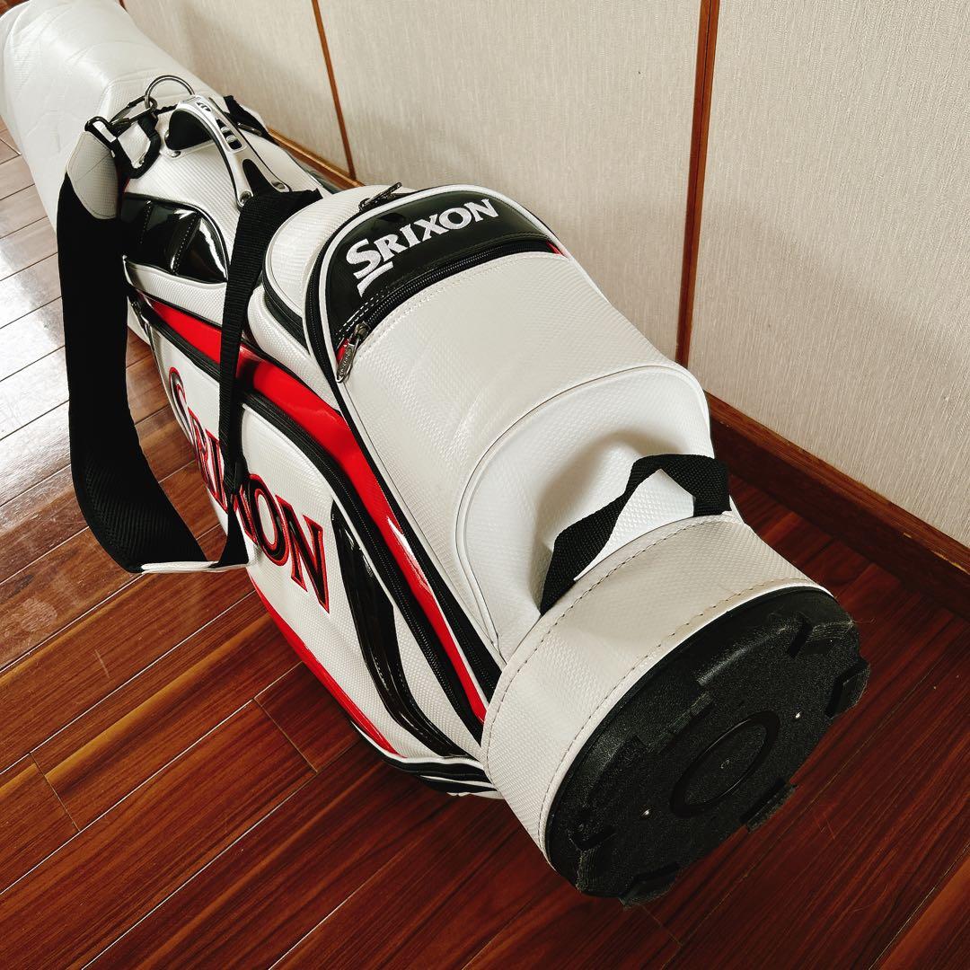 【美品✨早い者勝ち】人気モデル✨2024年スリクソン　キャディバッグ✨