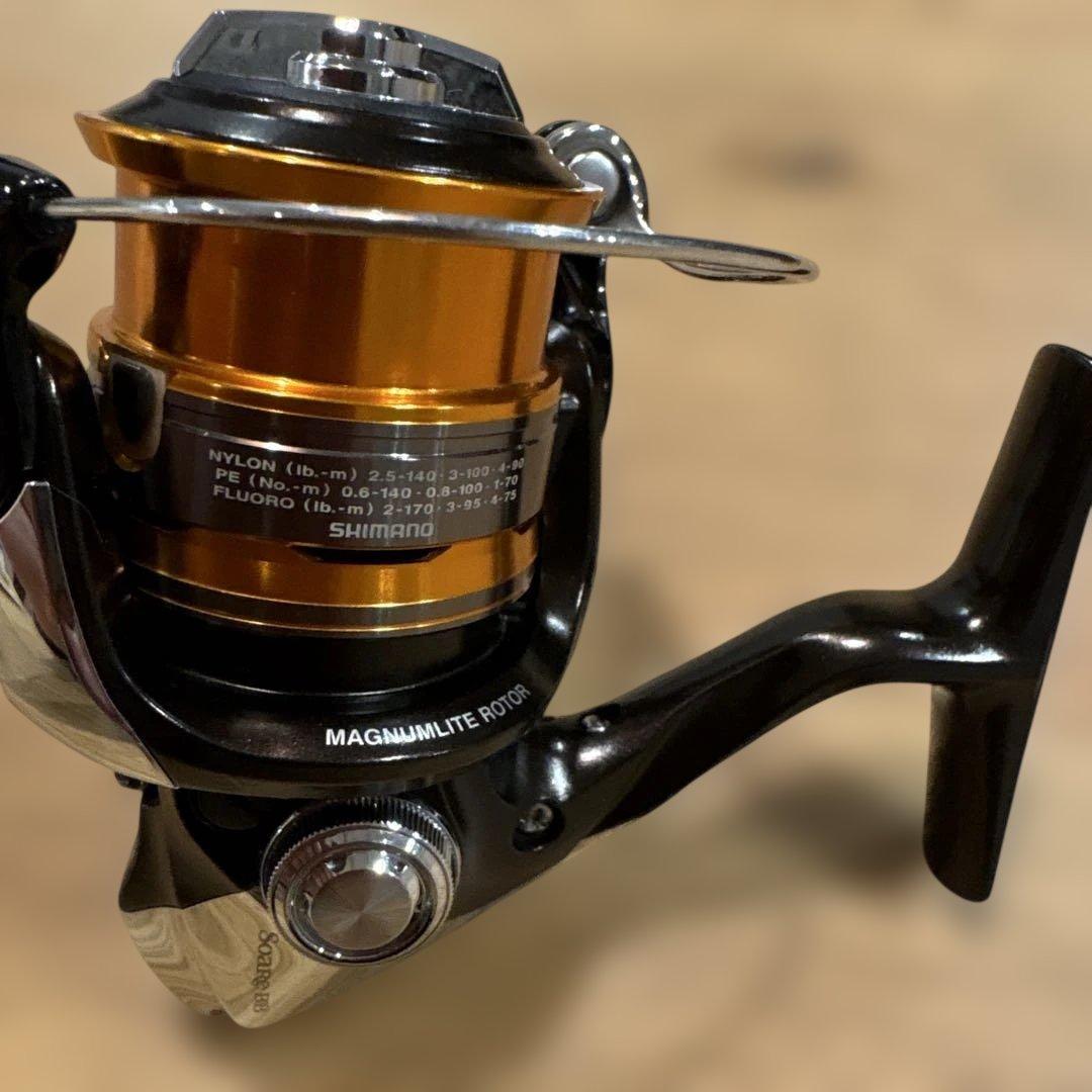 シマノ　13ソアレ C2000PGSS スプール付き