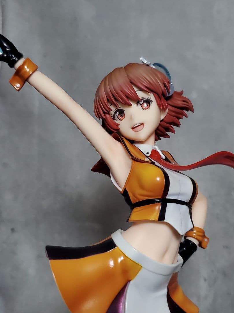 ultraman ウルトラマン 佐山レナ フィギュア キューズQ