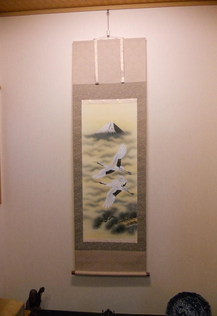 掛け軸 淸甫 靈峰飛翔 絹本 希少 軸装 茶道具 掛軸 美品 です。