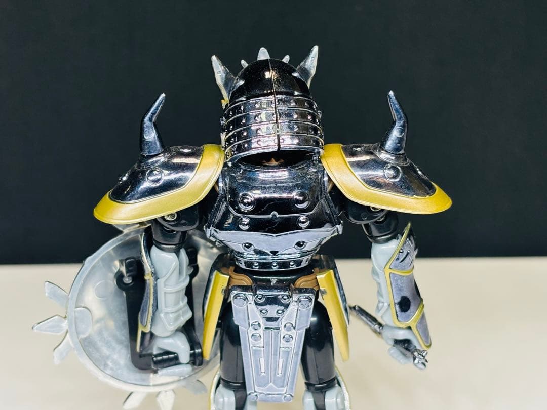 激レア ドラゴンクエスト 伝説の鎧シリーズ メタルキング