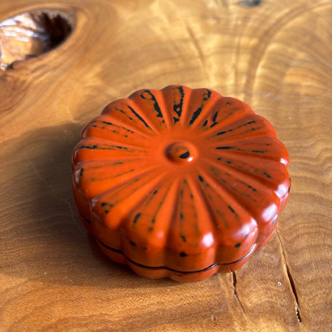 塗師 中村宗哲 根来菊彫香合 漆器 茶道具 共箱