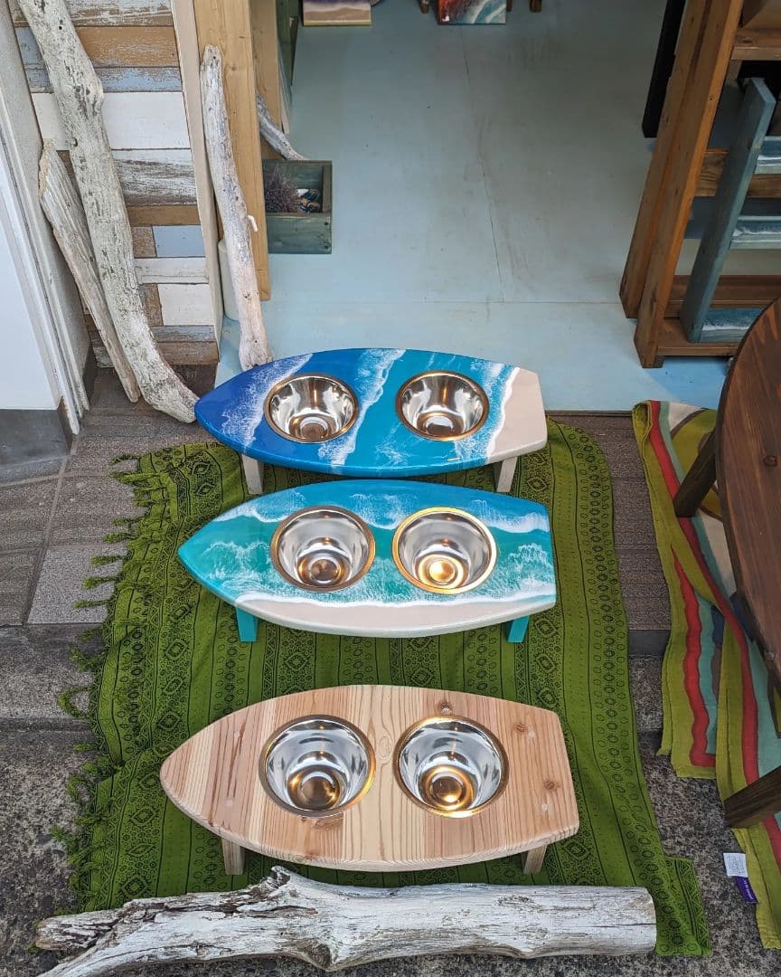 サーフィン・ボディボード Pet food stand   Ocean art