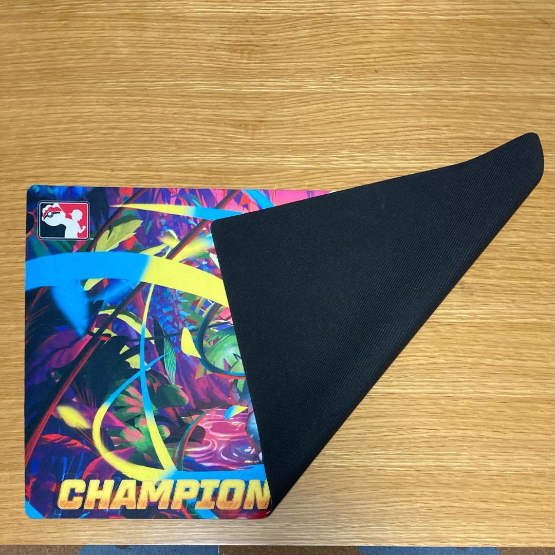 メガフシギバナプレイマット2025 海外限定 新品未使用