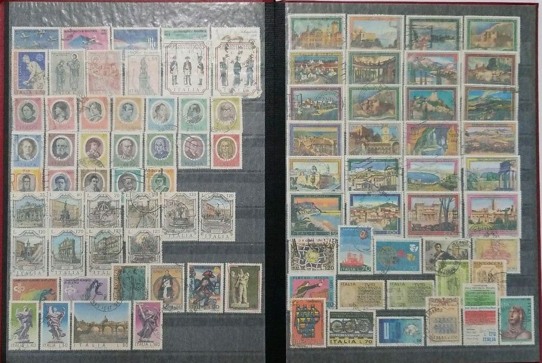イタリア　２０-８０年代　使用済み切手　コレクション台紙付き