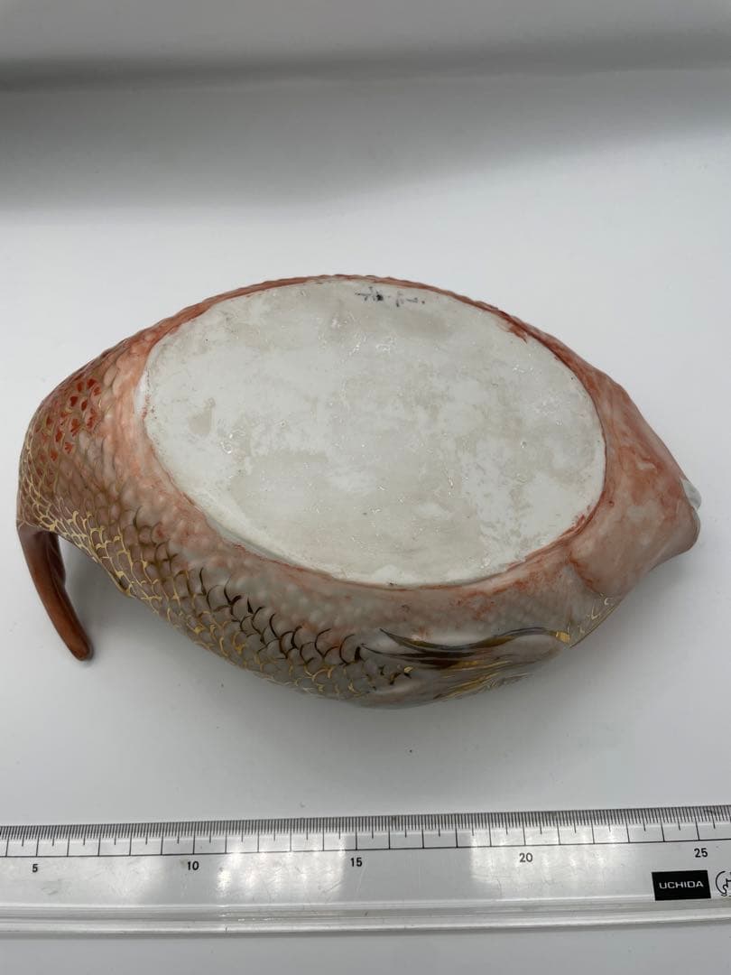 魚型陶磁器水指 金箔装飾 鯛