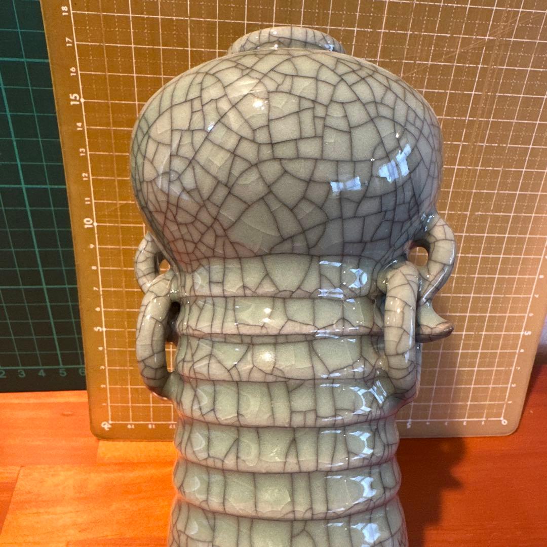 中国美術　哥窯(かよう) 花瓶です