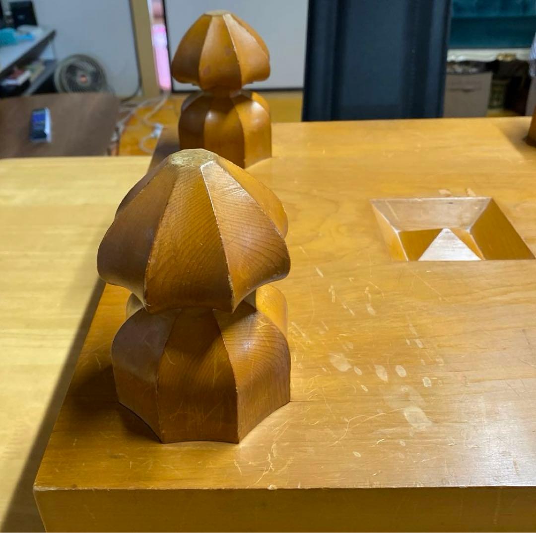 高級囲碁盤 囲碁盤 本蛤碁石 那智黒石 碁笥 へそ有り 蓋付き セット